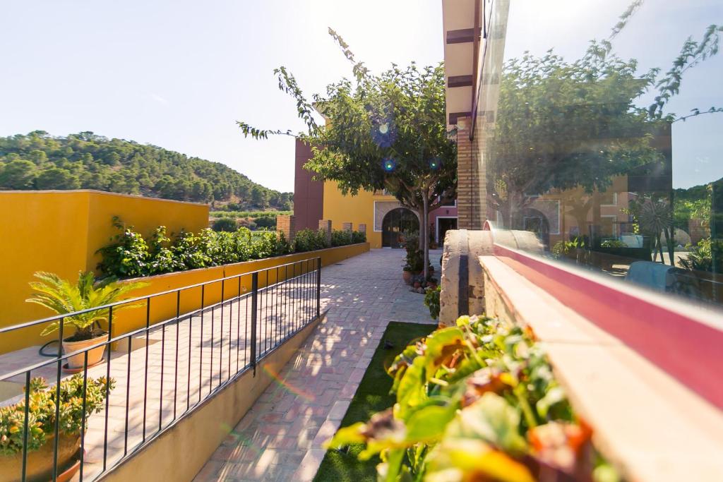 HOTEL RURAL CON ENCANTO EN LA HUERTA DE MULA – MURCIA
