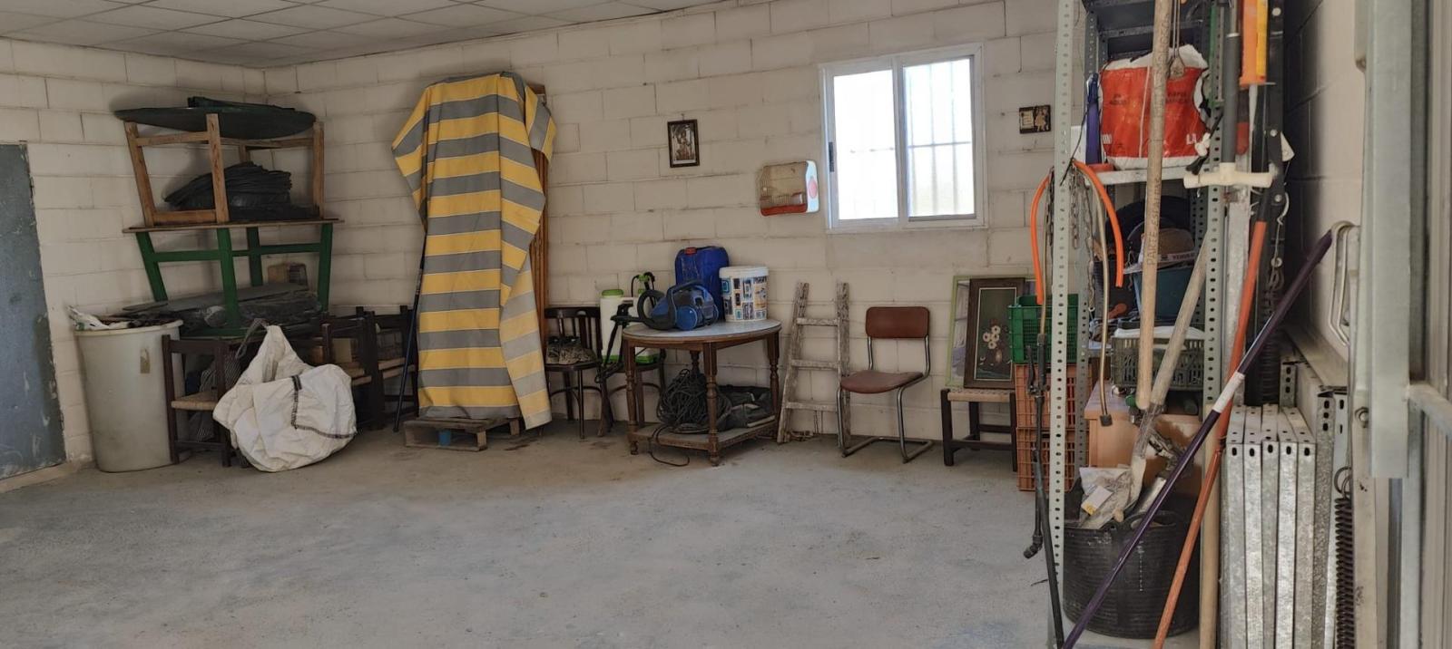 Local en vente à Mula