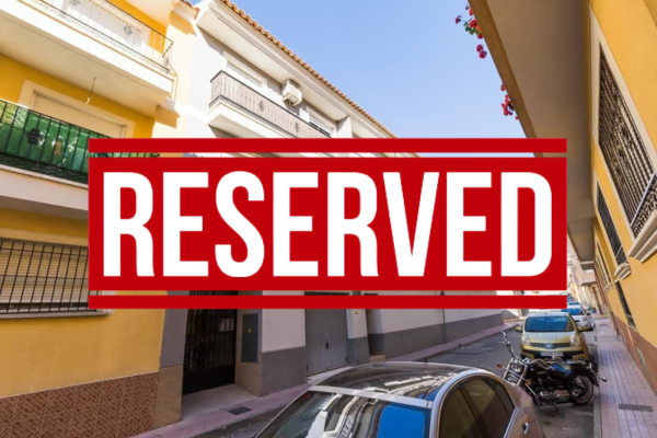 Płaski na sprzedaż w Pliego