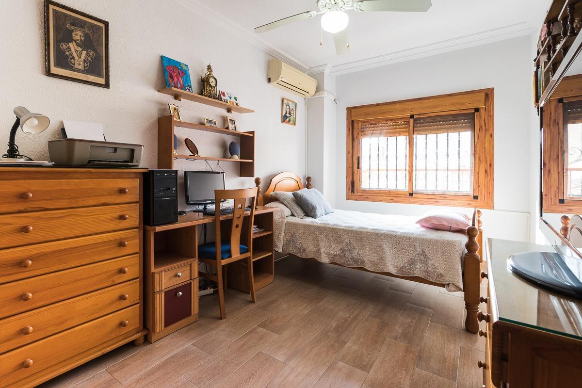 Casa en venta en Benijófar