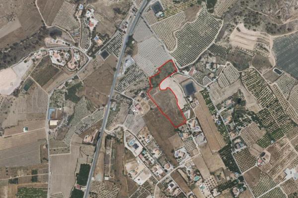 Finca en venta en Pliego