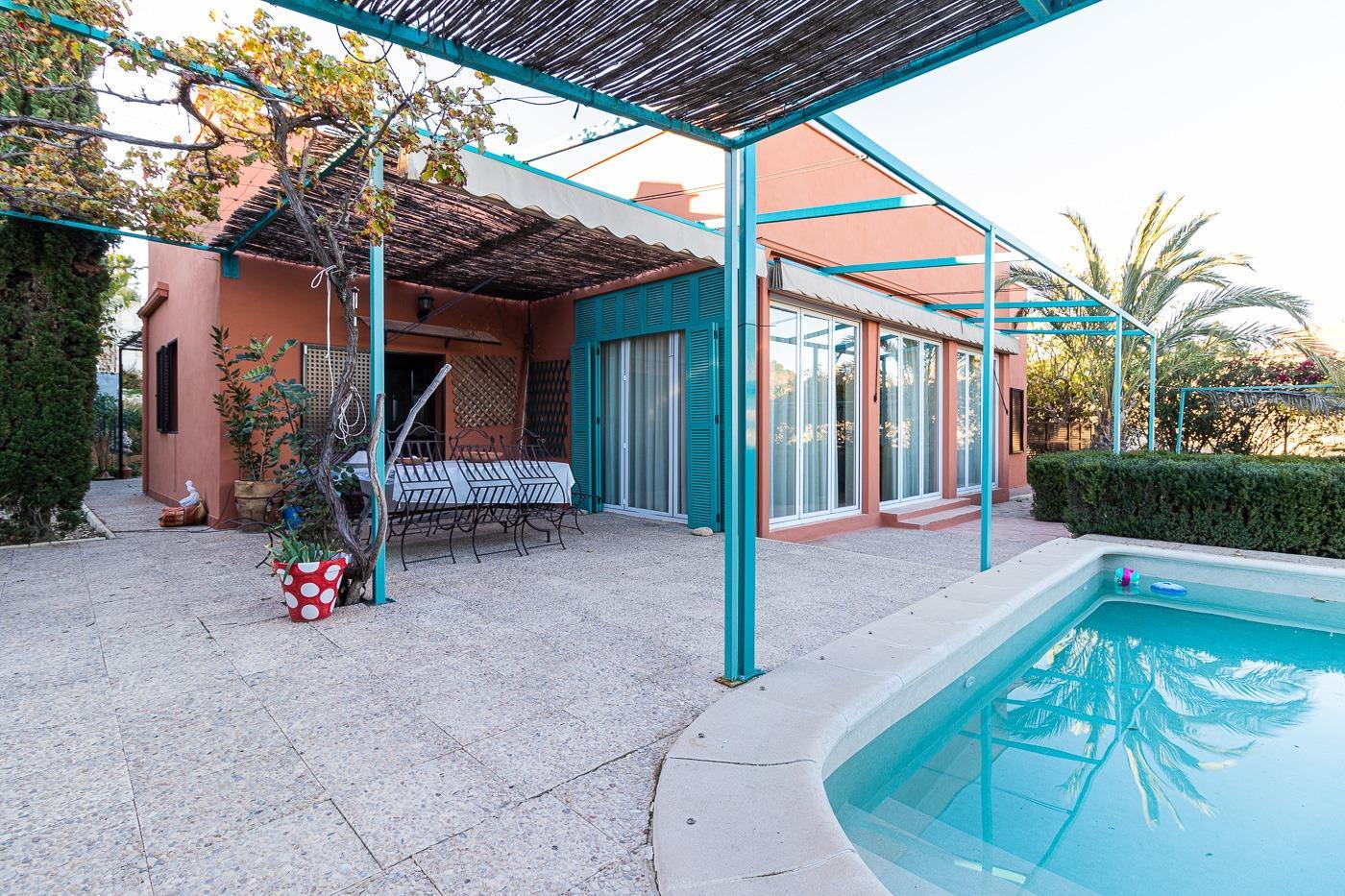 Chalet en venta en Las Torres de Cotillas