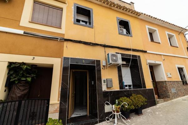Chalet en venta en Pliego