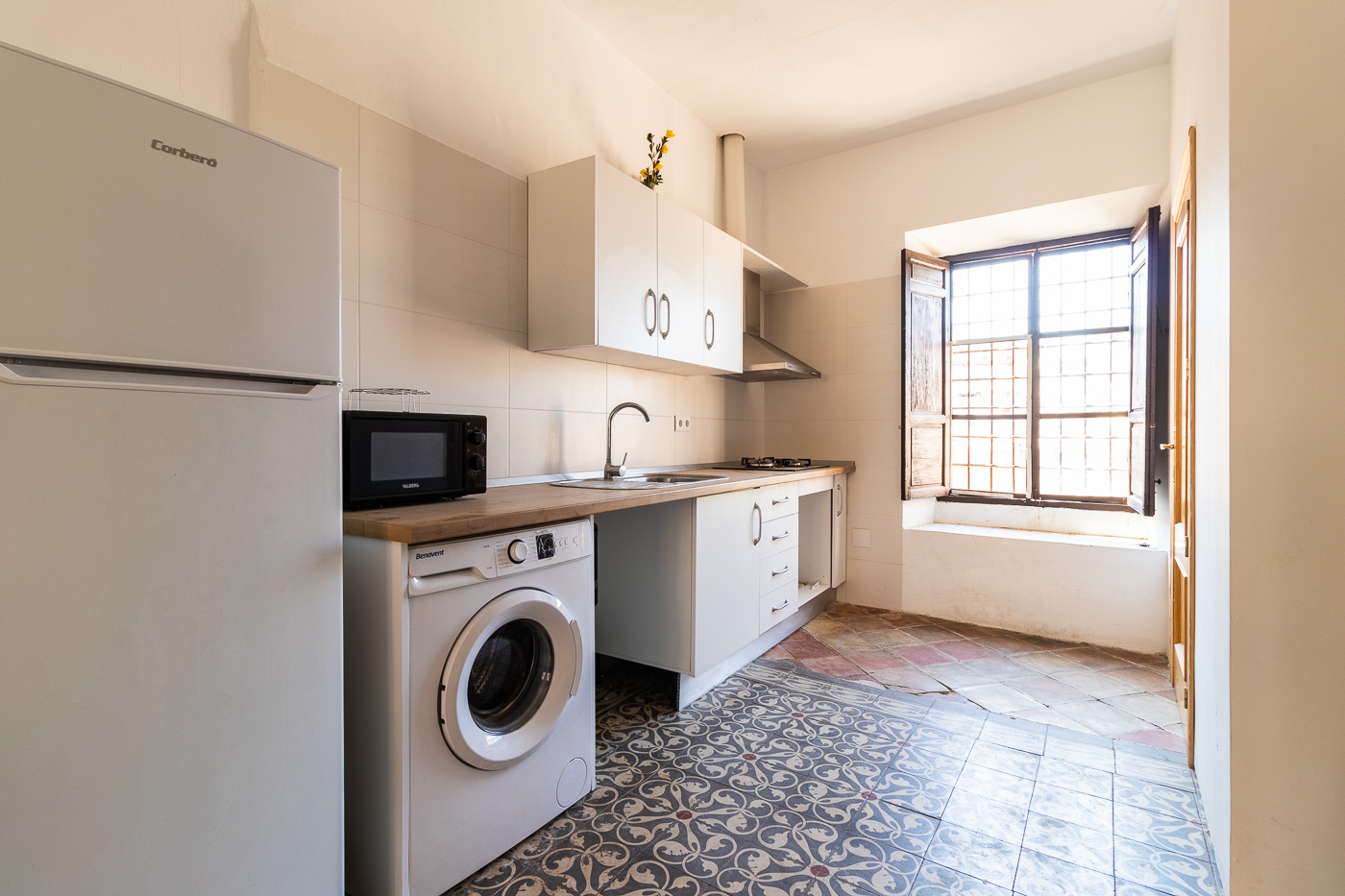 Casa con encanto dividida en 4 apartamentos en el casco antiguo de Cehegín