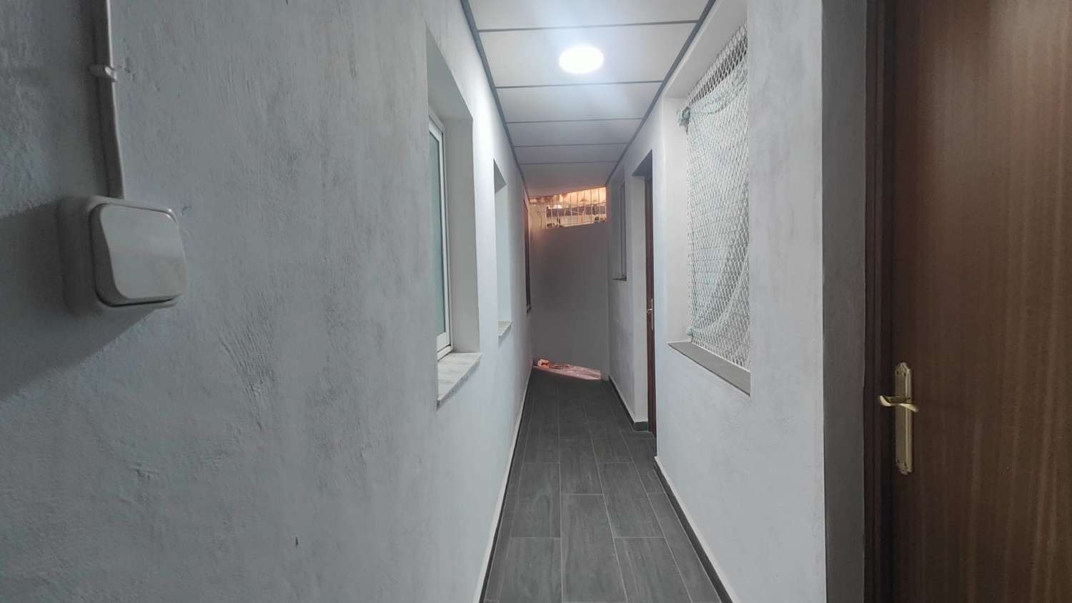 Piso de 117 m² con Patio y Chimenea – 1ª Planta en Zona Tranquila