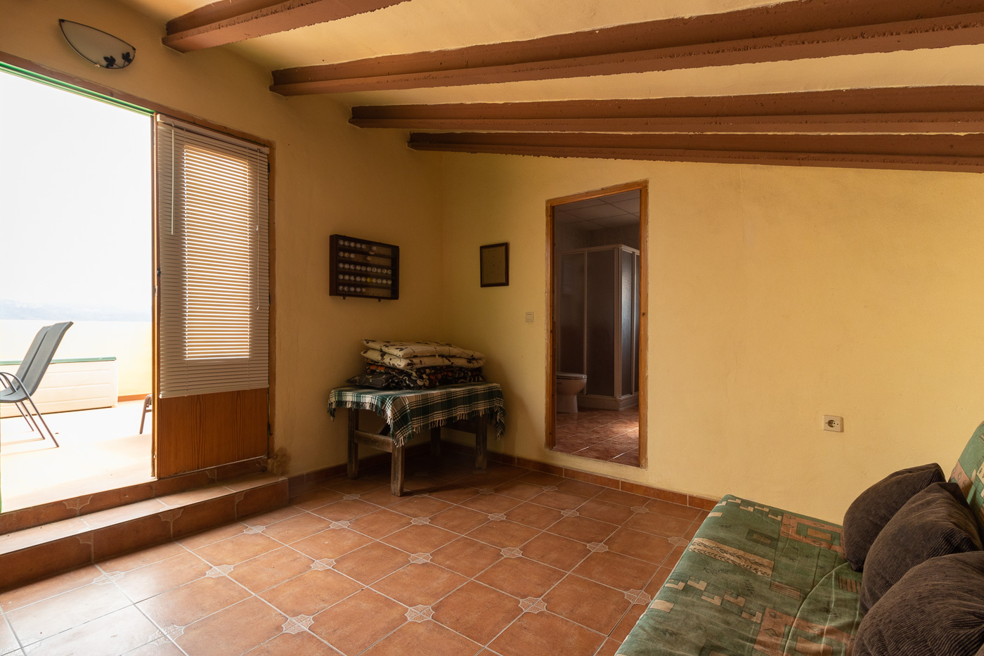 Casa con amplia terraza en Mula