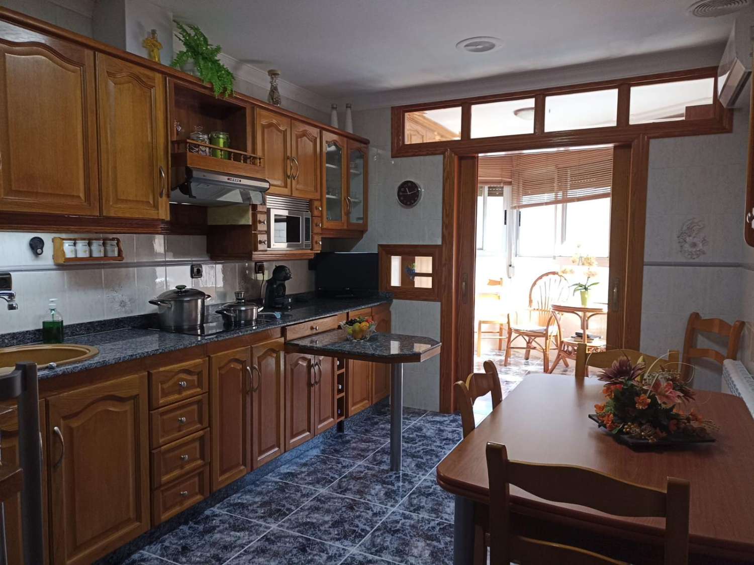 Piso de 110 m² con Garaje, Trastero y Calefacción Central en Pliego (Murcia)