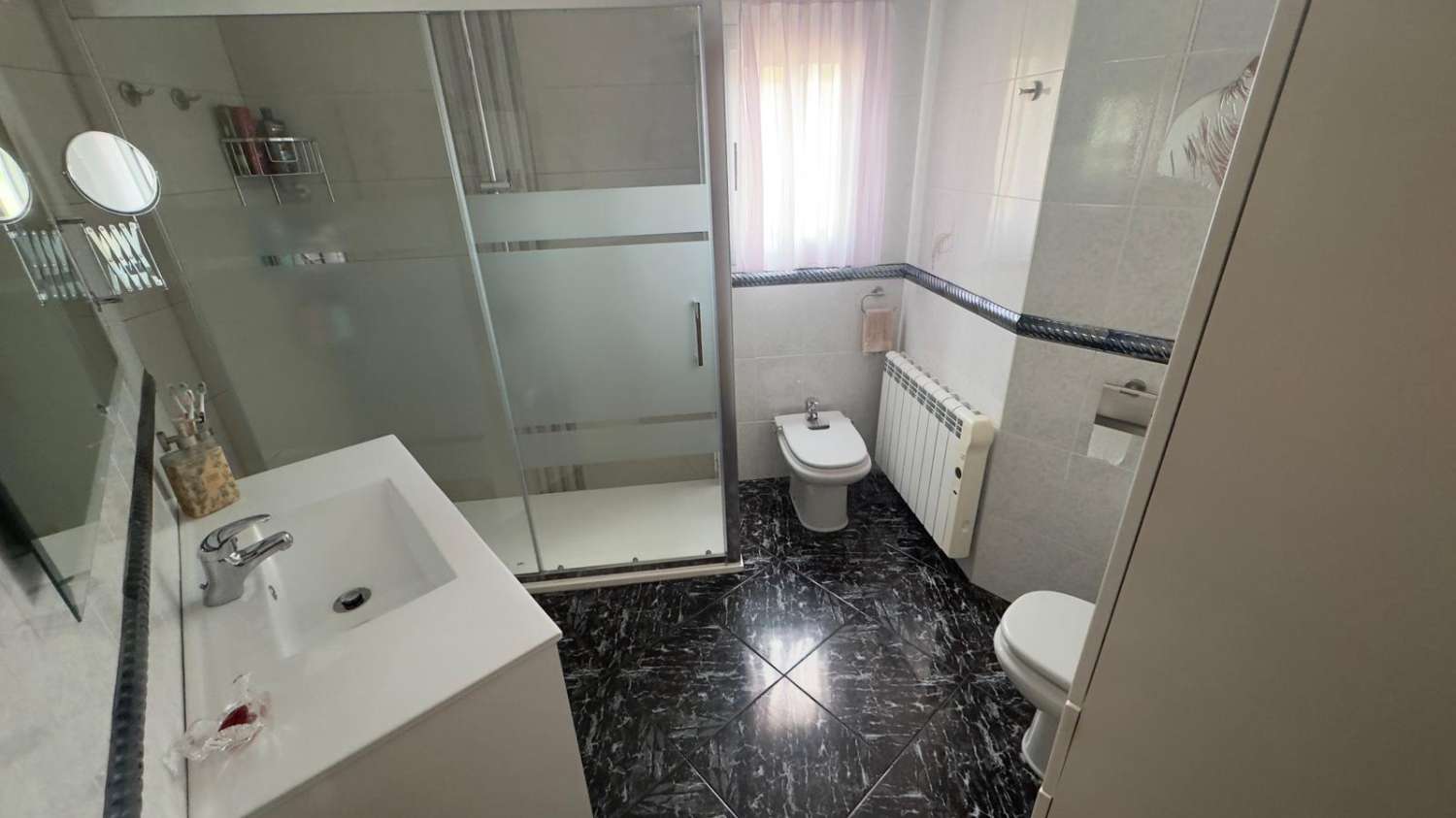 Piso de 110 m² con Garaje, Trastero y Calefacción Central en Pliego (Murcia)