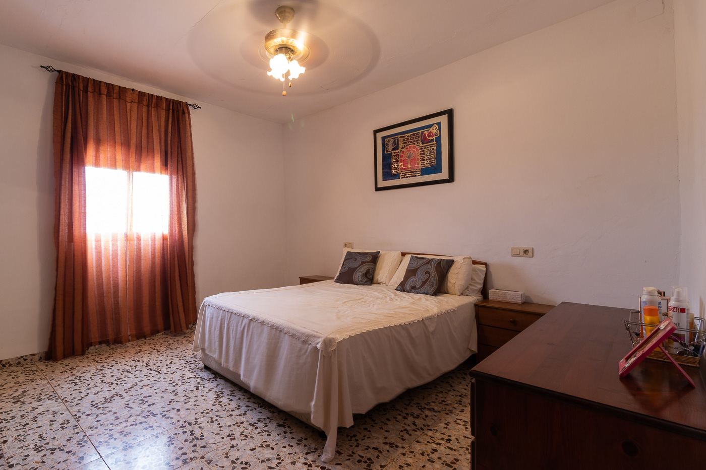 Hus til salgs til Mula