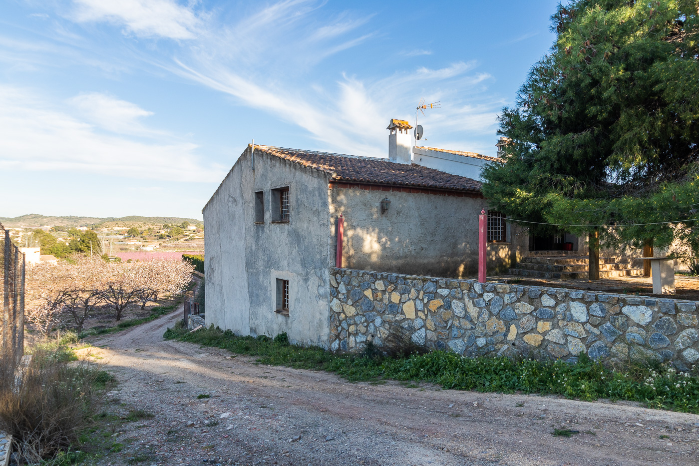ANTIGUA ALMAZARA REHABILITADA COMO VIVIENDA EN CEHEGÍN
