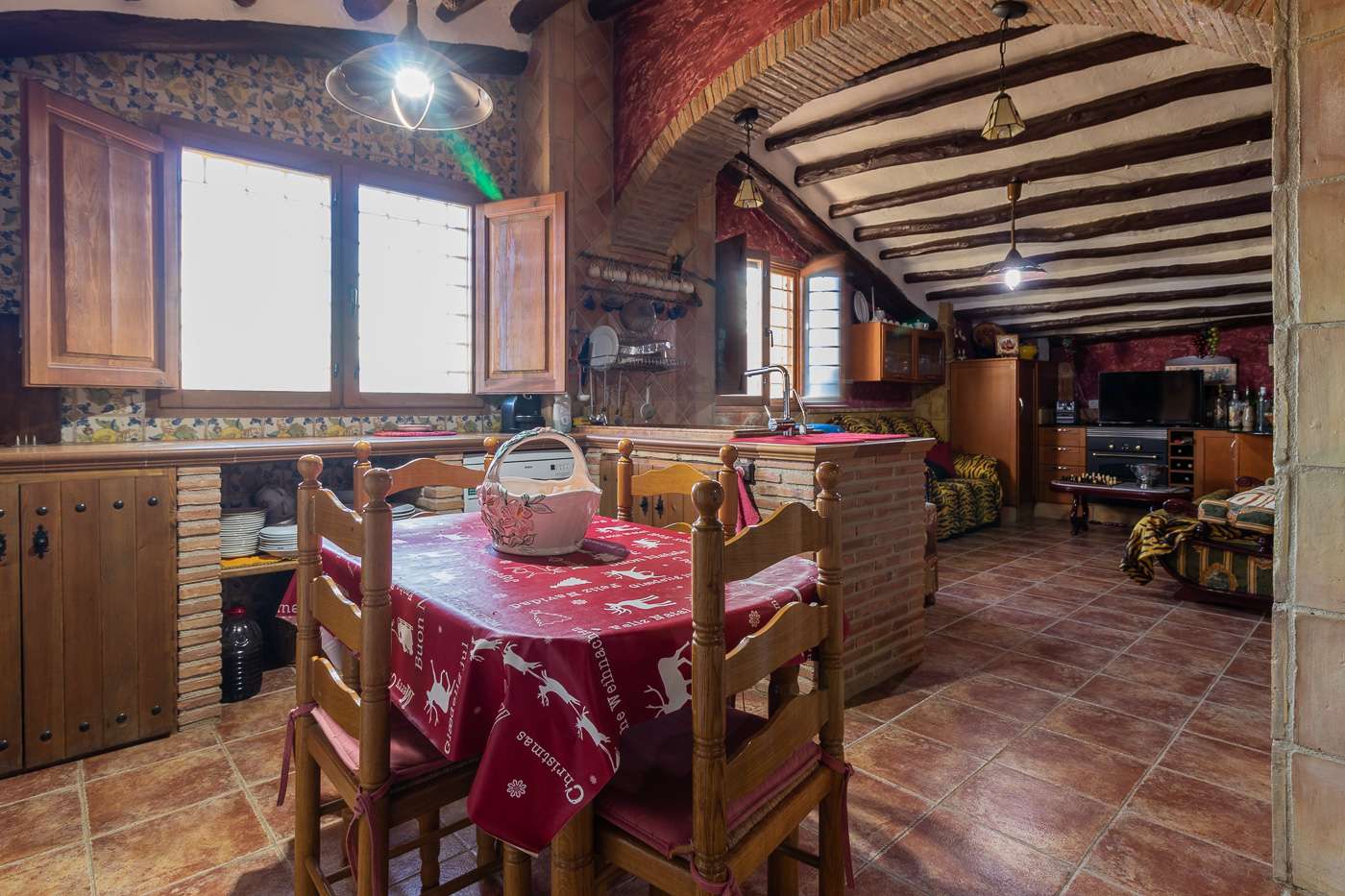 ANTIGUA ALMAZARA REHABILITADA COMO VIVIENDA EN CEHEGÍN