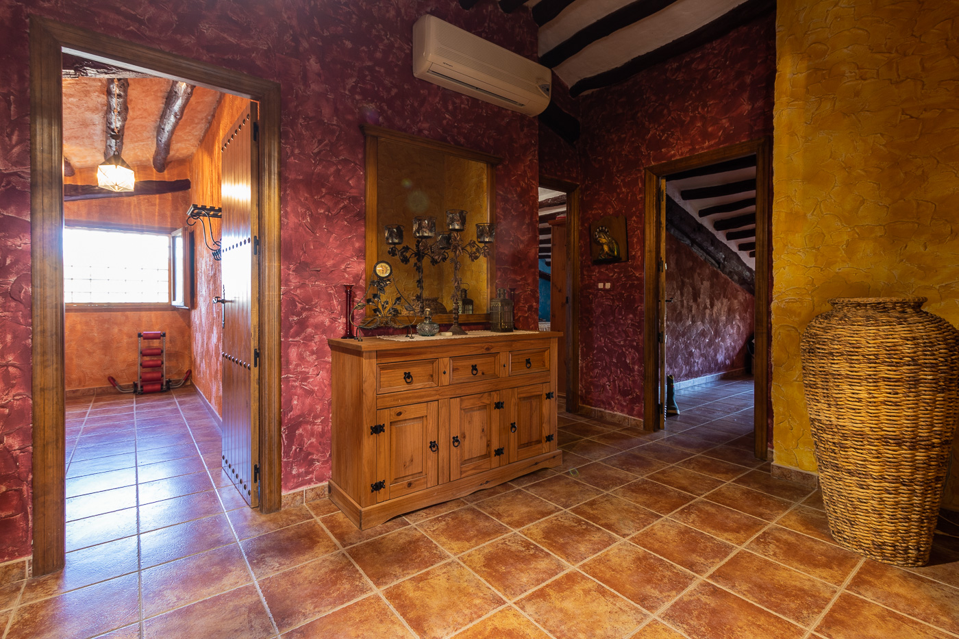 ANTIGUA ALMAZARA REHABILITADA COMO VIVIENDA EN CEHEGÍN