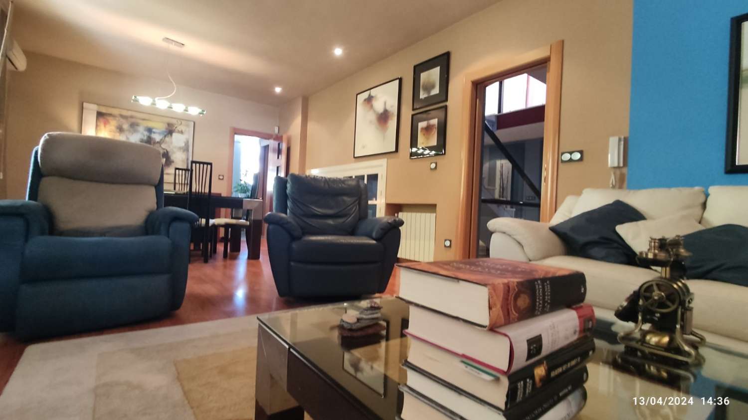 Chalet independiente de 3 plantas con piscina y parcela de 1.100 m² en Moratalla (Murcia)