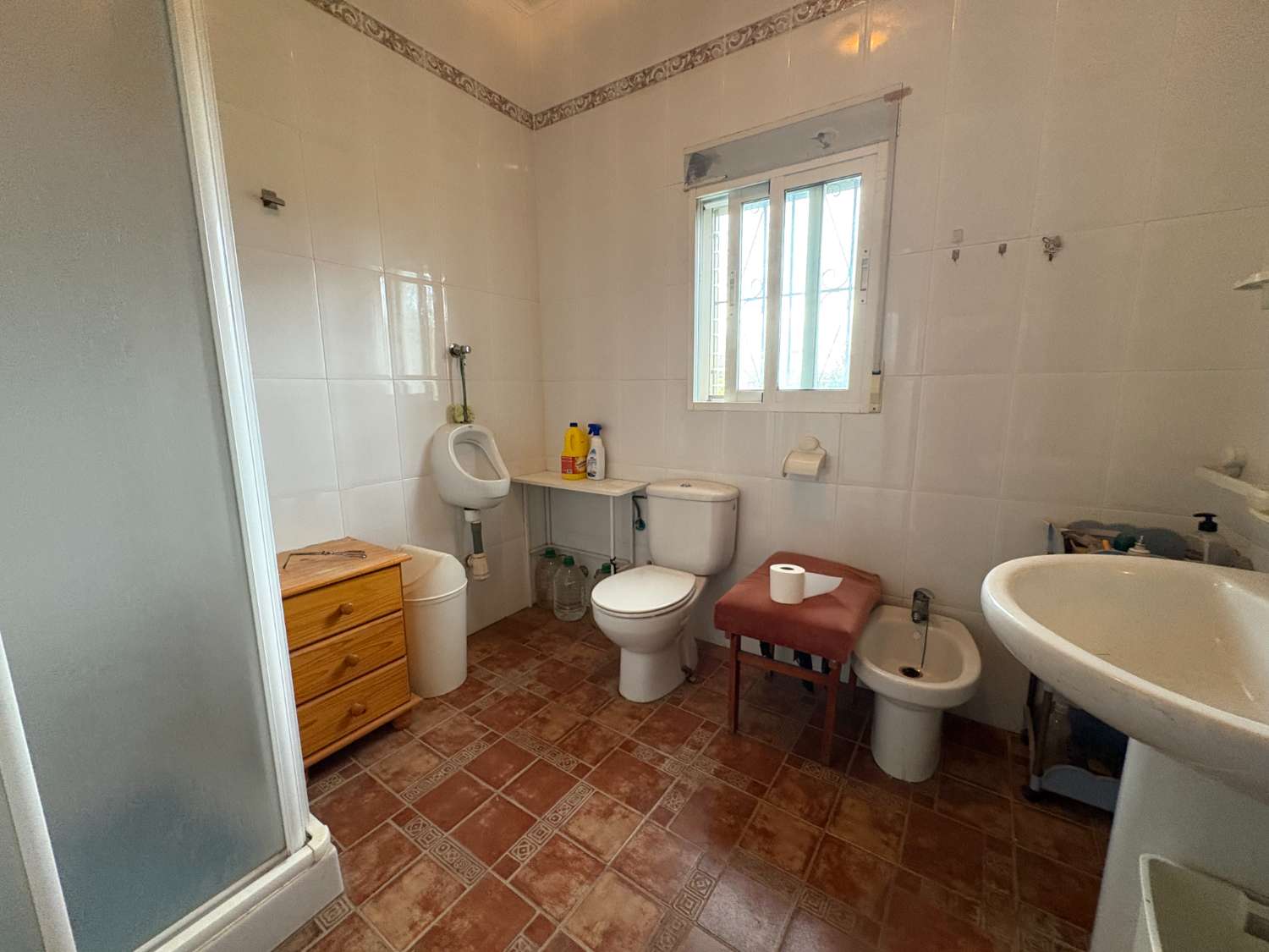 Chalet de 163 m² con parcela de 5.296 m² y cítricos en  Mula (Murcia)