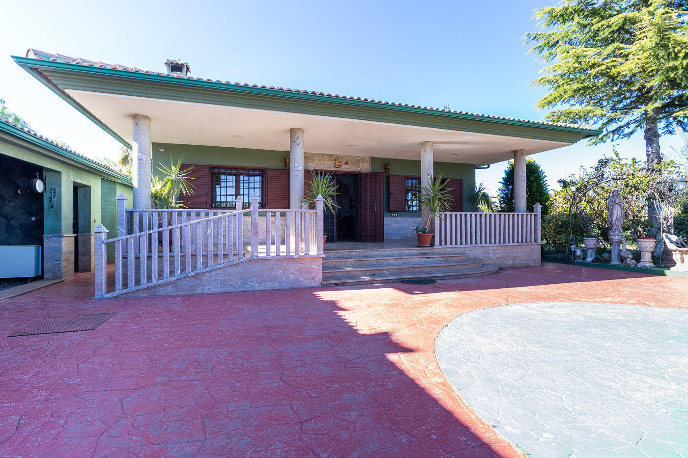 Chalet in Cehegin - Image 2