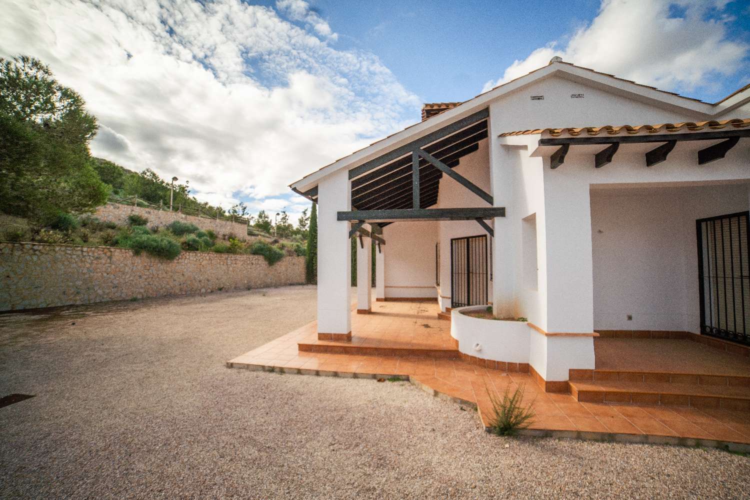 Residencial de obra nueva con villas independientes y adosados en Fuente Álamo