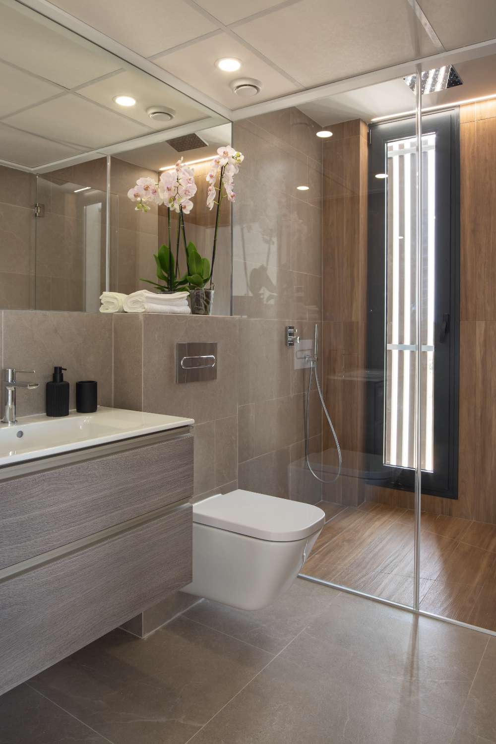 Exclusivas villas de lujo con piscina privada y solárium en Orihuela Costa