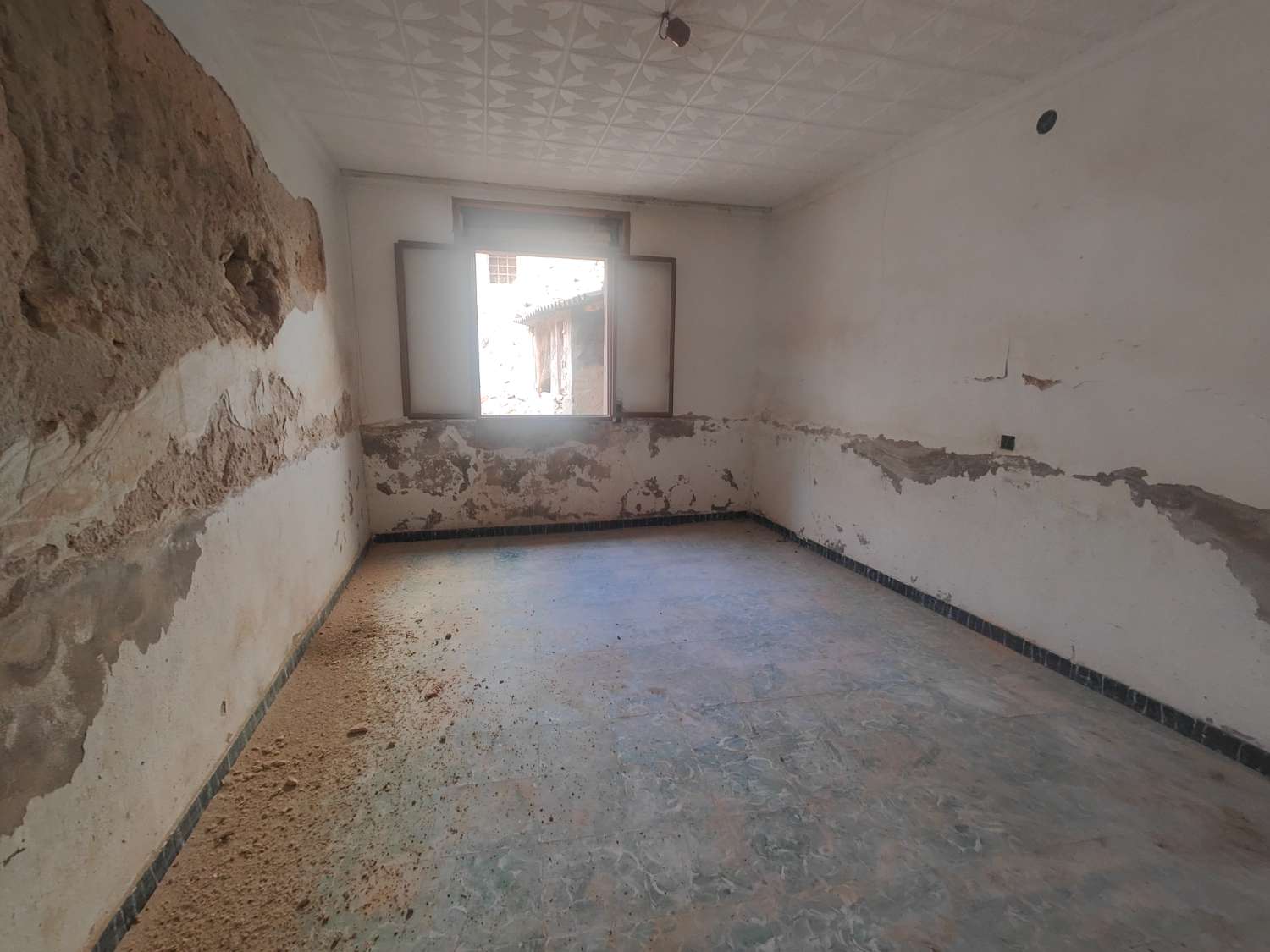 Casa de 255 m² para rehabilitar en zona céntrica de Pliego (Murcia)