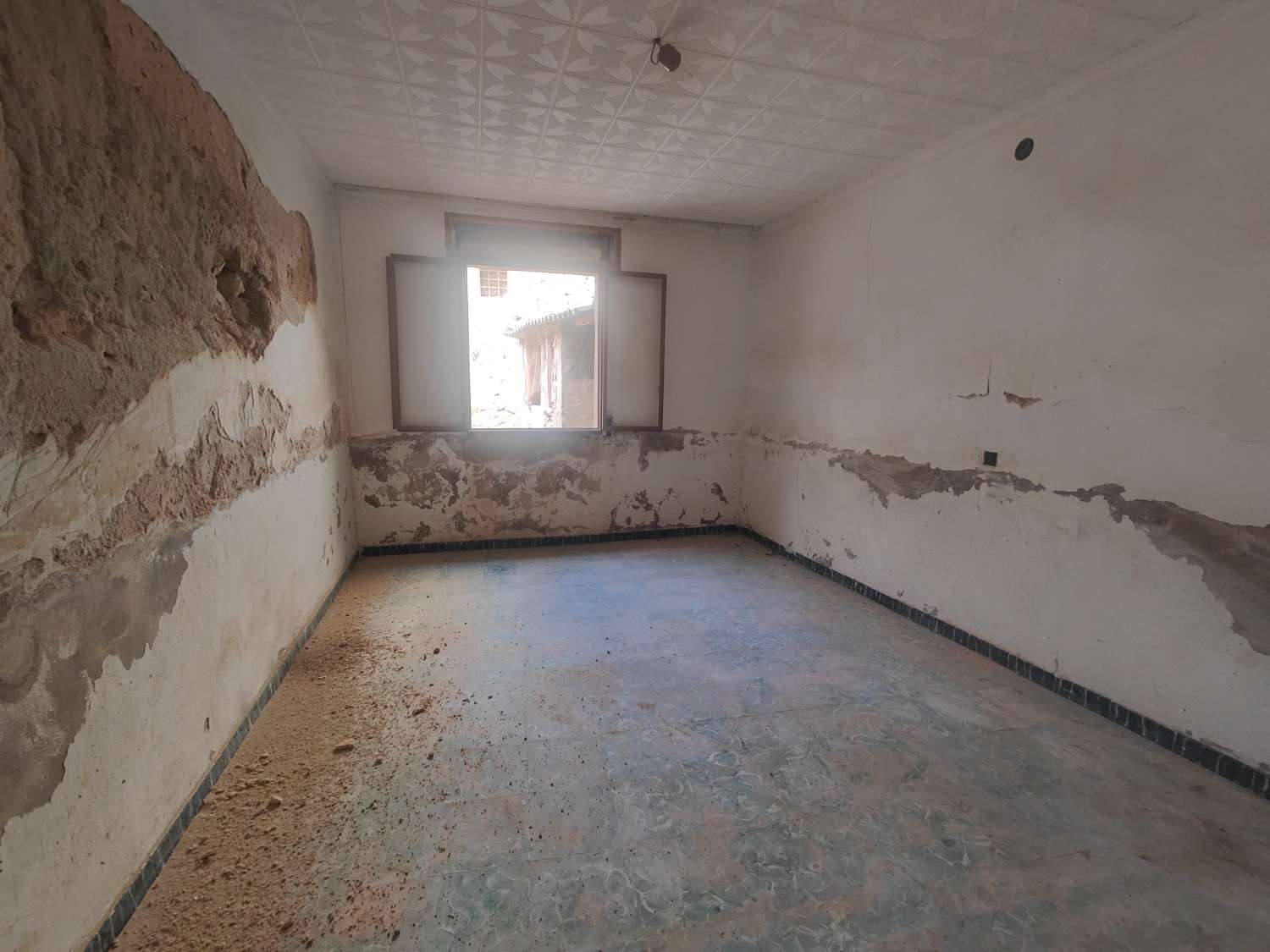 Casa de 255 m² para rehabilitar en zona céntrica de Pliego (Murcia)