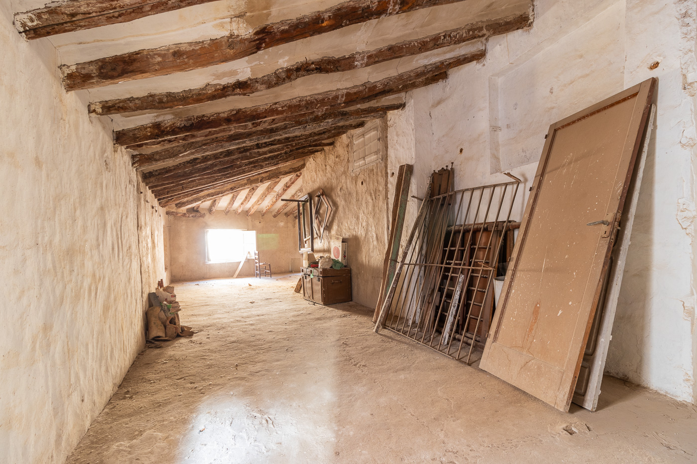 CASA SEÑORIAL CON GARAJE Y HUERTO EN EL CASCO ANTIGUO DE MULA