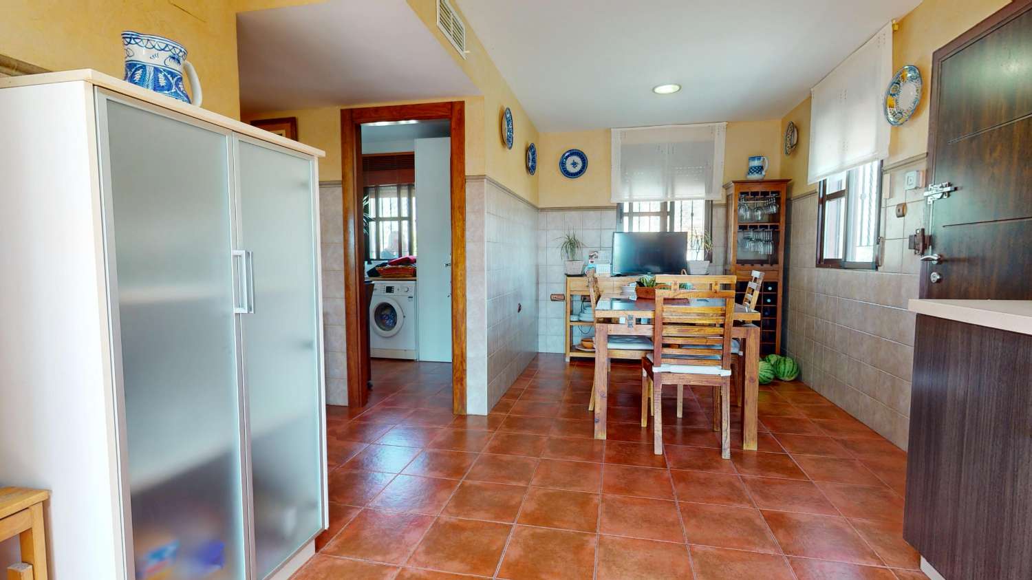 Chalet independiente con gran parcela y vistas al mar en Águilas