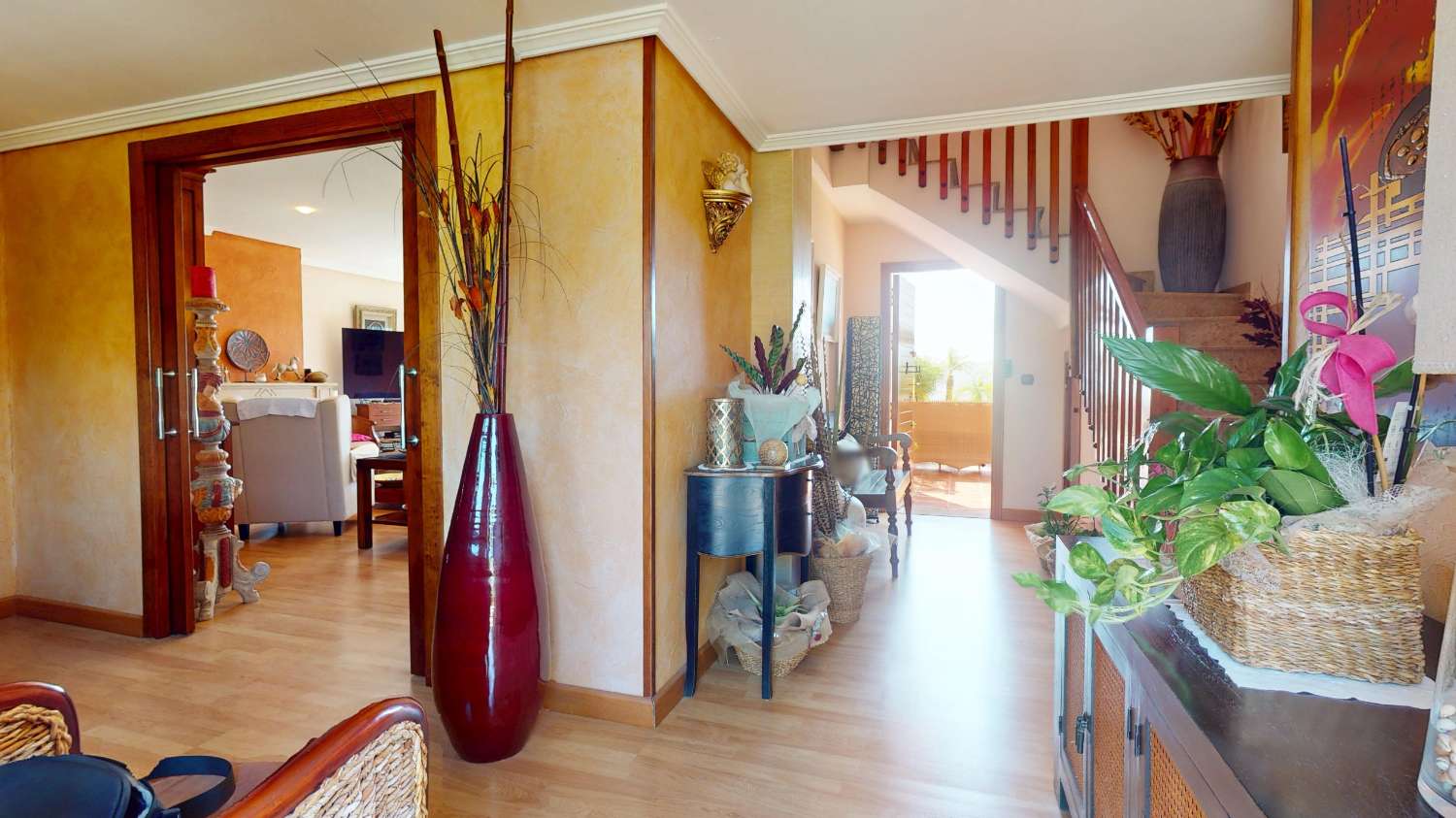 Chalet independiente con gran parcela y vistas al mar en Águilas