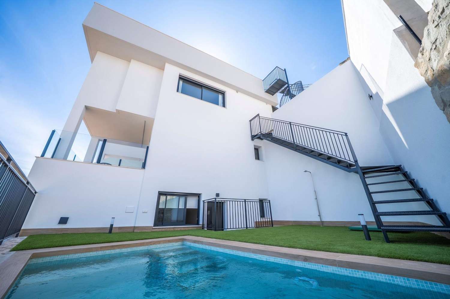 Maison neuve de 3 chambres et 3 salles de bain à La Finca Golf