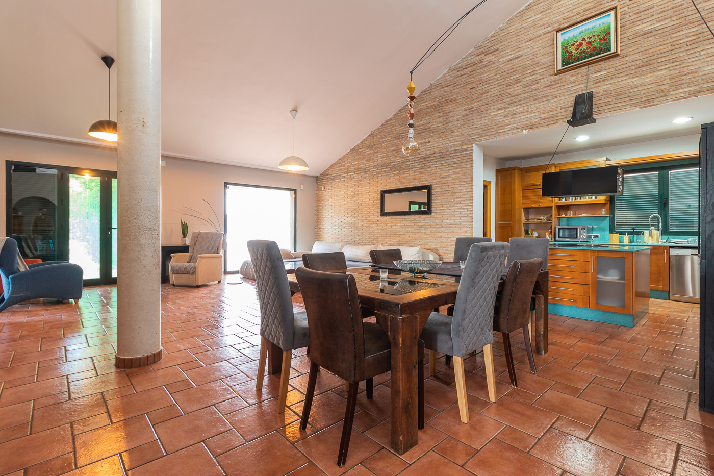 Chalet independiente con parcela y piscina en Calasparra