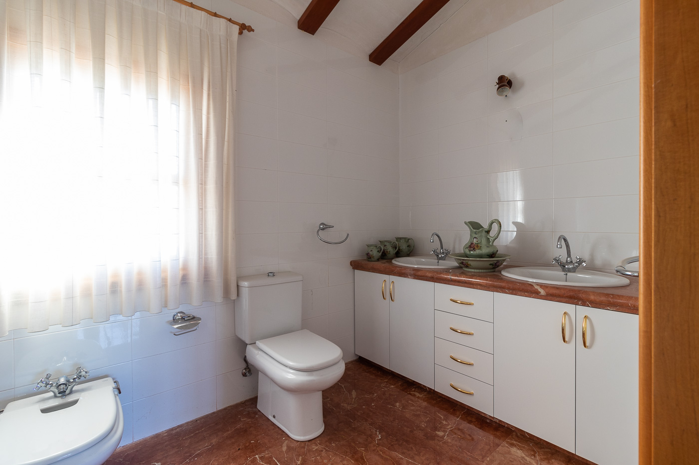 Villa met boerderij van 2 hectare in Casas Nuevas