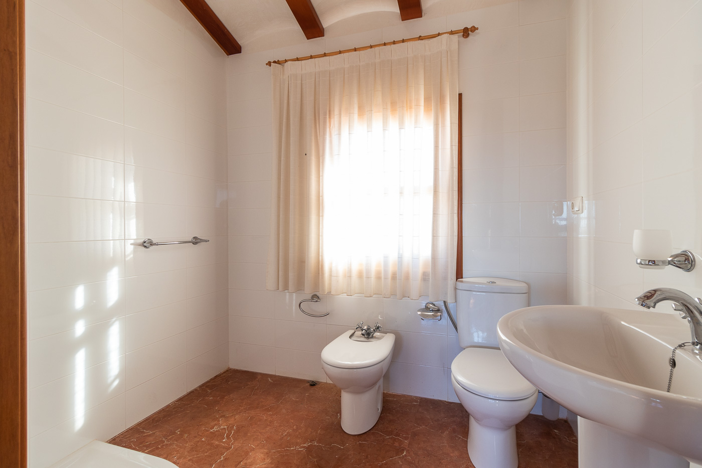 Villa met boerderij van 2 hectare in Casas Nuevas