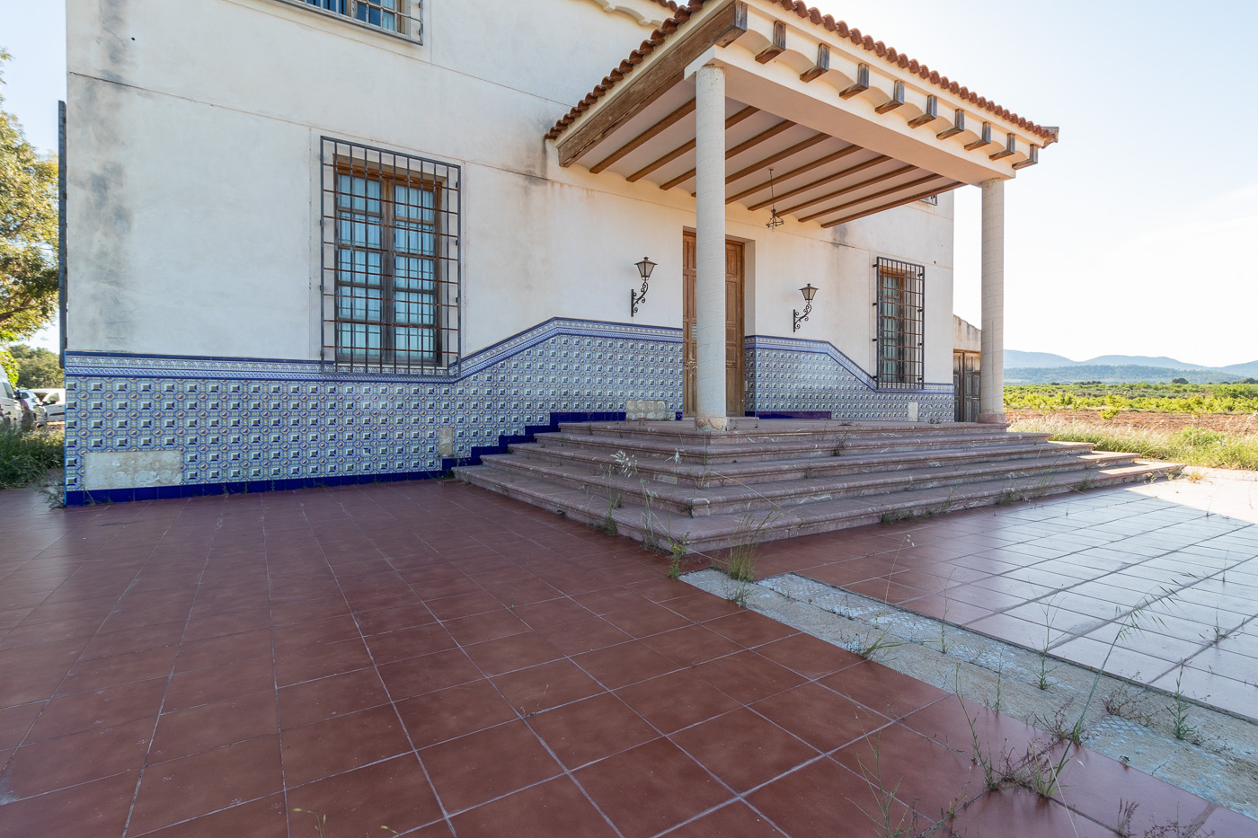 Villa met boerderij van 2 hectare in Casas Nuevas
