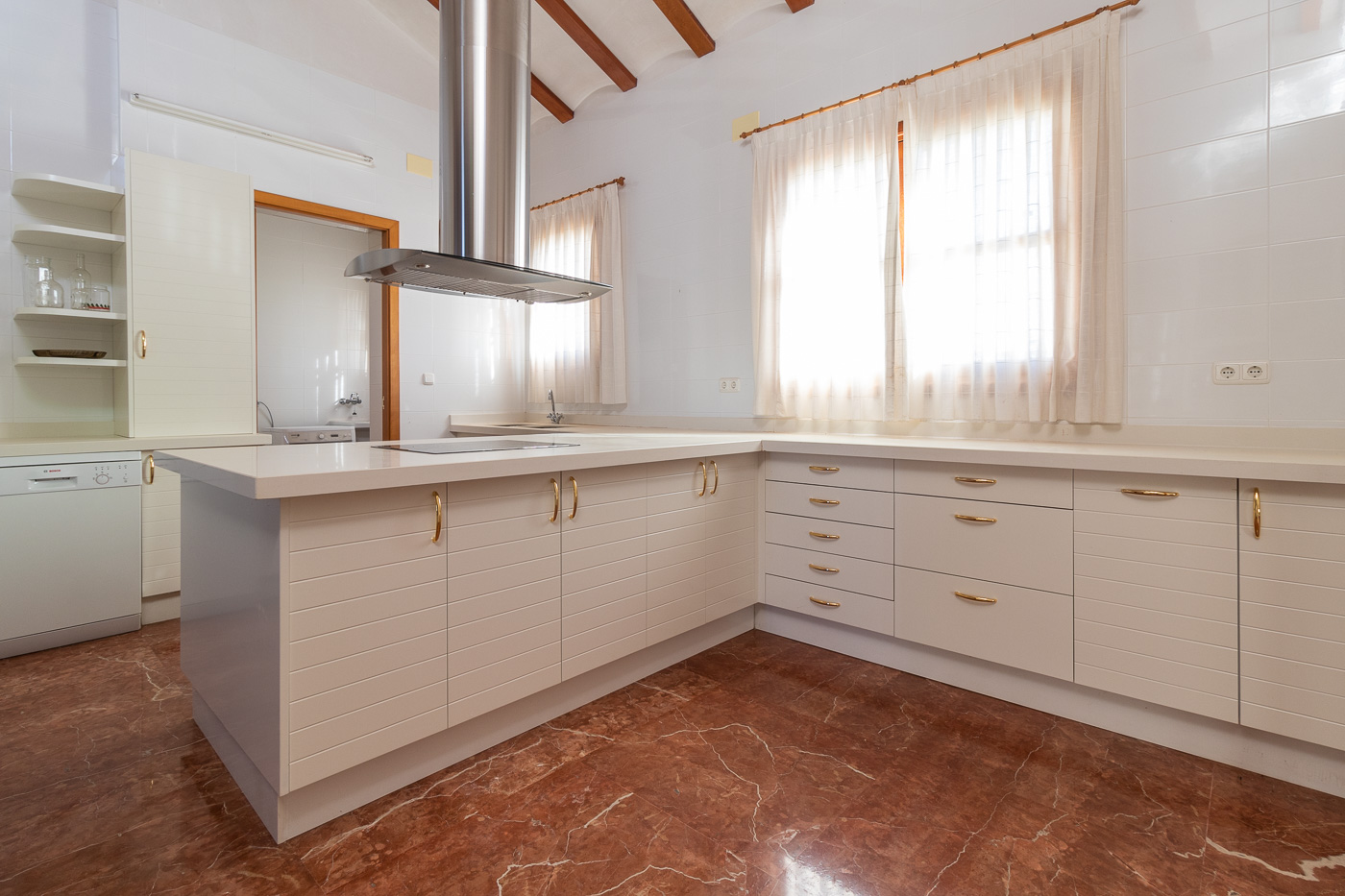Villa met boerderij van 2 hectare in Casas Nuevas