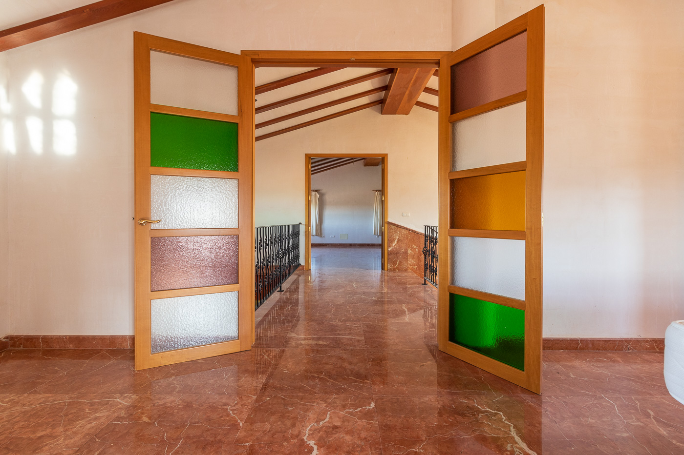 Villa met boerderij van 2 hectare in Casas Nuevas